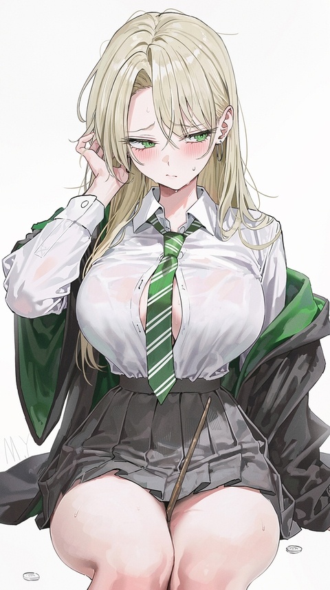 もはや制服のサイズが合わない。