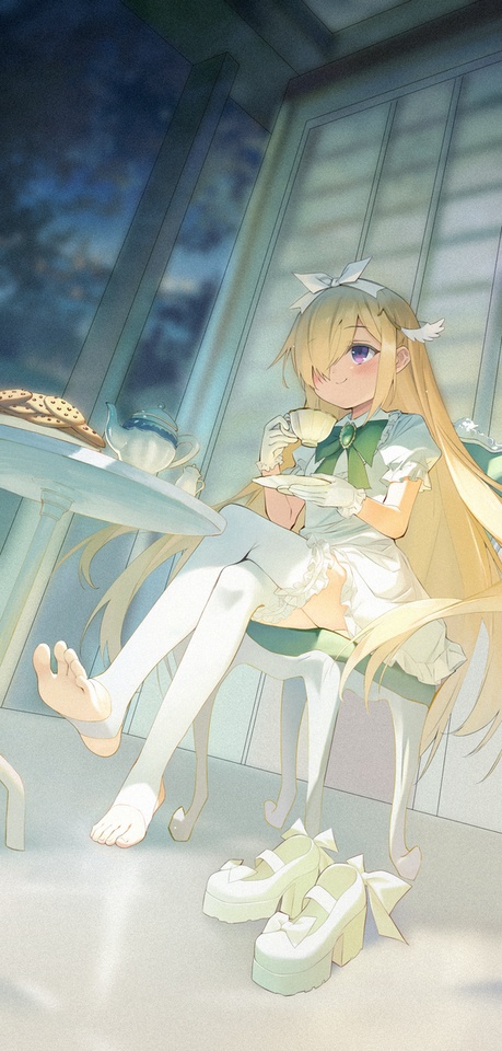 幼月月公主的午夜茶会
