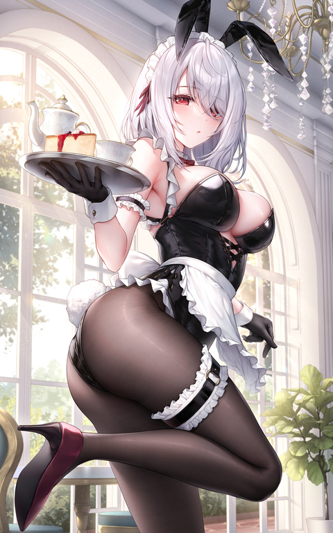 メイドでバニーなレンネちゃん🐇🖤