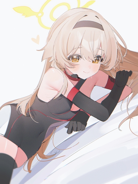 <3