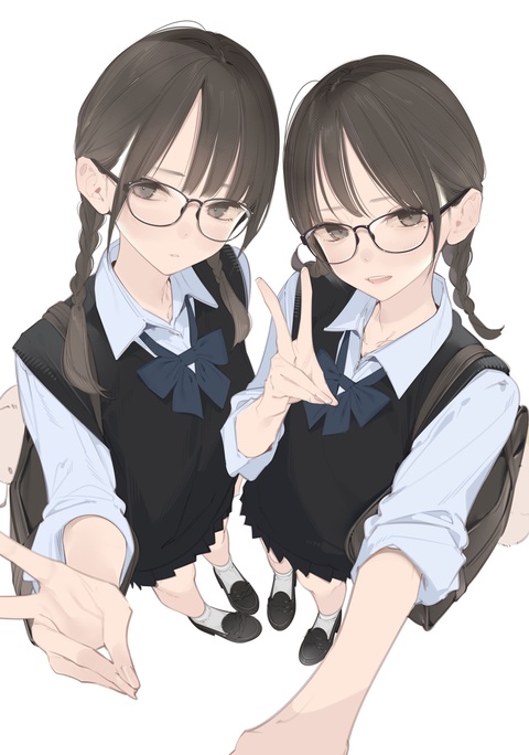 みつあみめがね